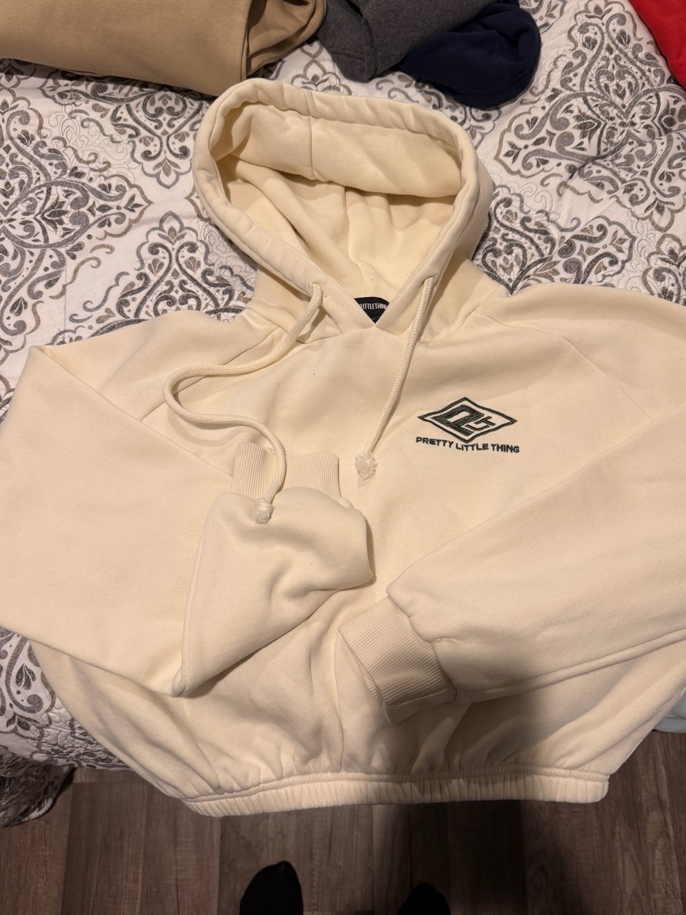 Pretty Little Thing Cropped Hoodie